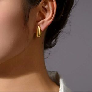 18K Gold Plated Shiny Teardrop Elegant Earrings